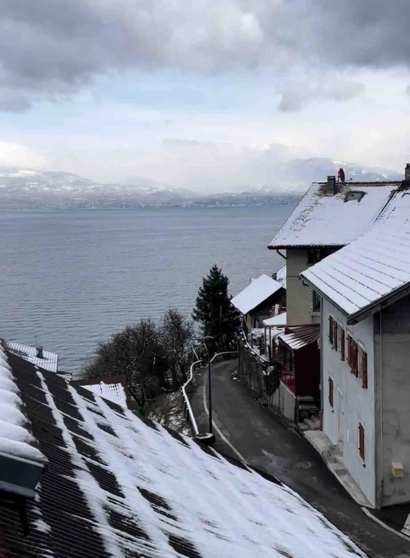 Chez Malou&Hugo vue lac proche Suisse&stations ! Saint-Gingolph Extérieur photo